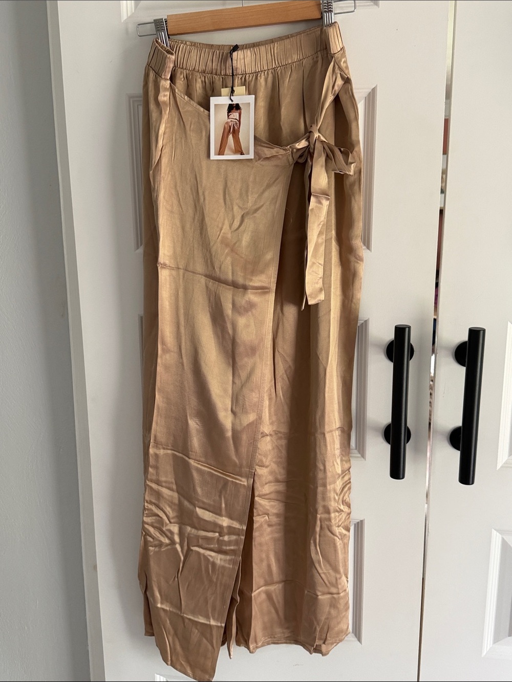 Nation Los Angeles Satin wide leg pants in Champagne Tan large